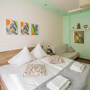 Ruterra Cimburkova Apartmán Praha